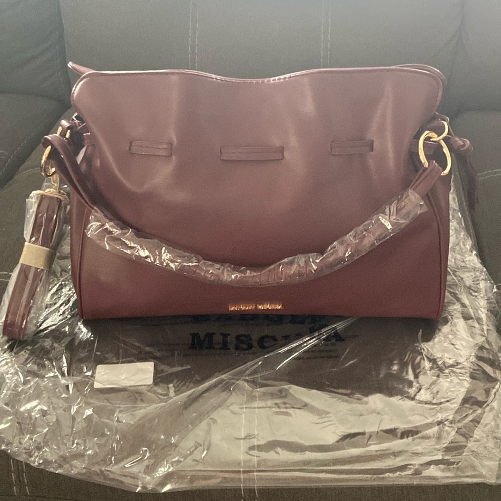 NWT BADGLEY MISCHKA -WINE COLORED MONO BAG